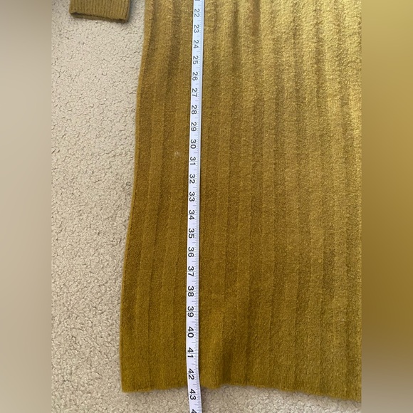 Midi Sweater Dress - Picture 5 of 6